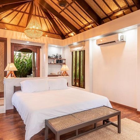 Villa Juan - A Beach Front Villa In General Luna Siargao Exterior foto