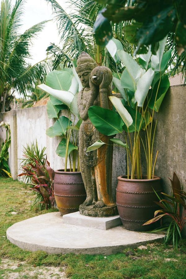 Villa Juan - A Beach Front Villa In General Luna Siargao Exterior foto